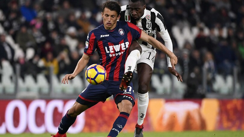 Serie A Crotone, Budimir sfida il Chievo: «Conta solo il risultato»
