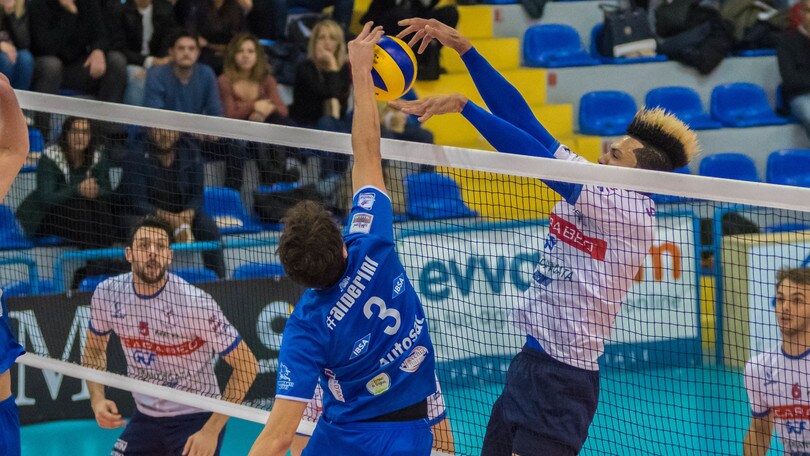 Volley: A2 Maschile, Girone Bianco: la capolista Roma cade ad Alessano