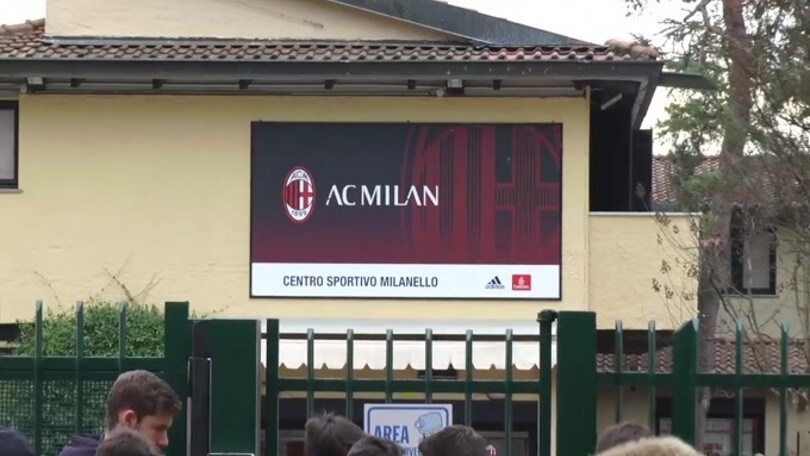 Milan, i tifosi chiedono grinta al nuovo allenatore