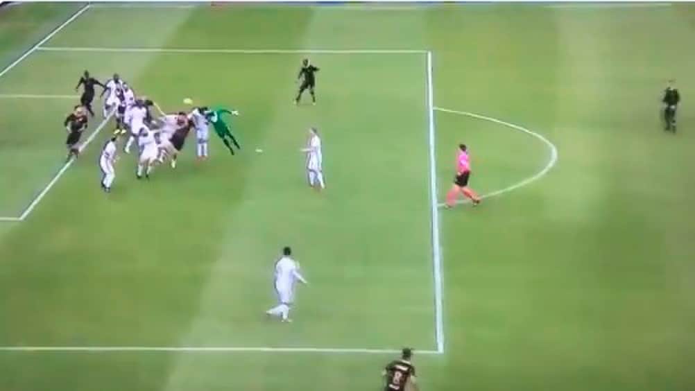 Benevento, Brignoli eroe: la sequenza del gol