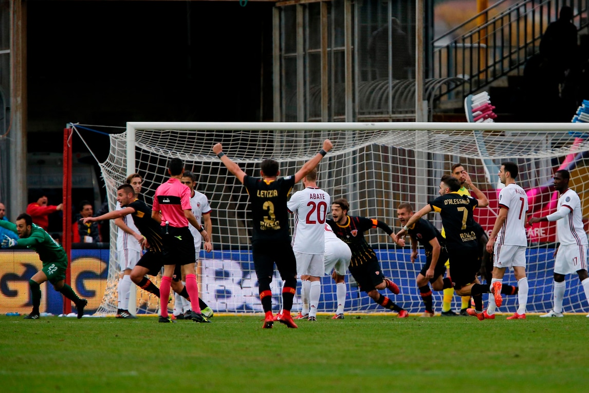 Benevento, Brignoli eroe: la sequenza del gol