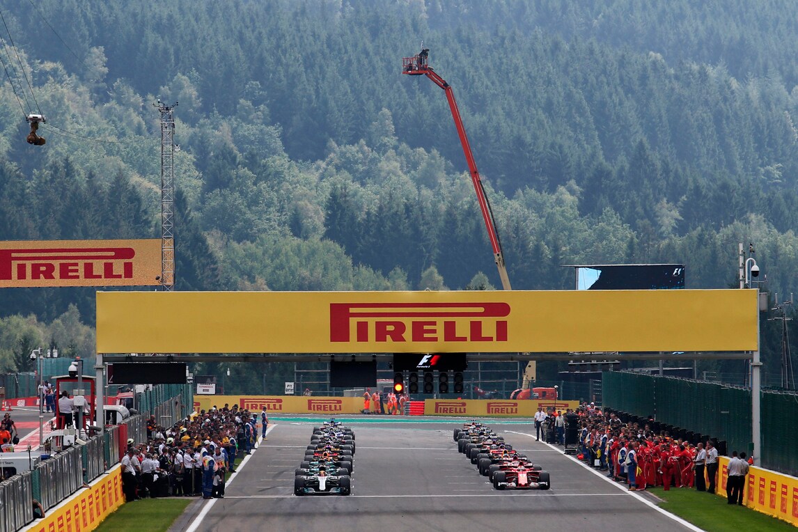 F1, cambio delle power unit: cambiano le penalità
