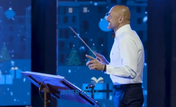 Spalletti direttore d'orchestra, i nerazzurri cantano "Inter bells"