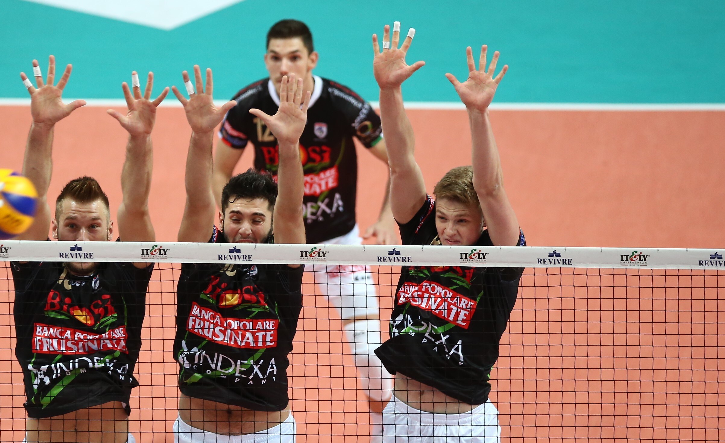 Volley: Sueprlega, Castellana Grotte-Sora è l'anticipo del venerdì