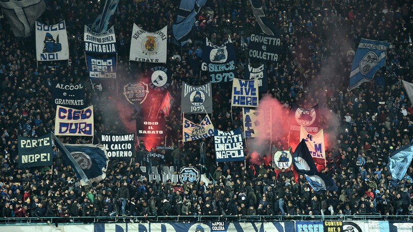 Torino-Napoli, tagliandi vietati ai residenti in Campania
