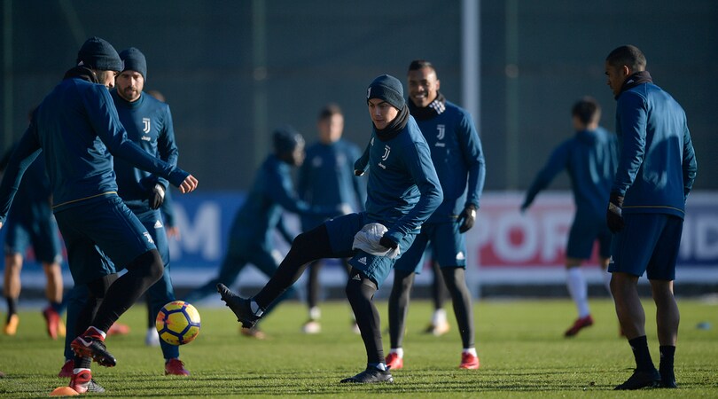 Juventus, Dybala sorride in allenamento: operazione rilancio