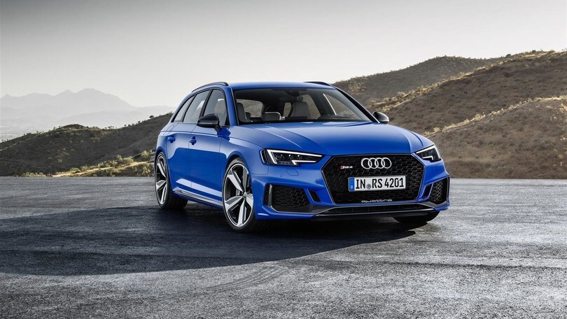 Audi RS4 Avant, meno cilindri più velocità