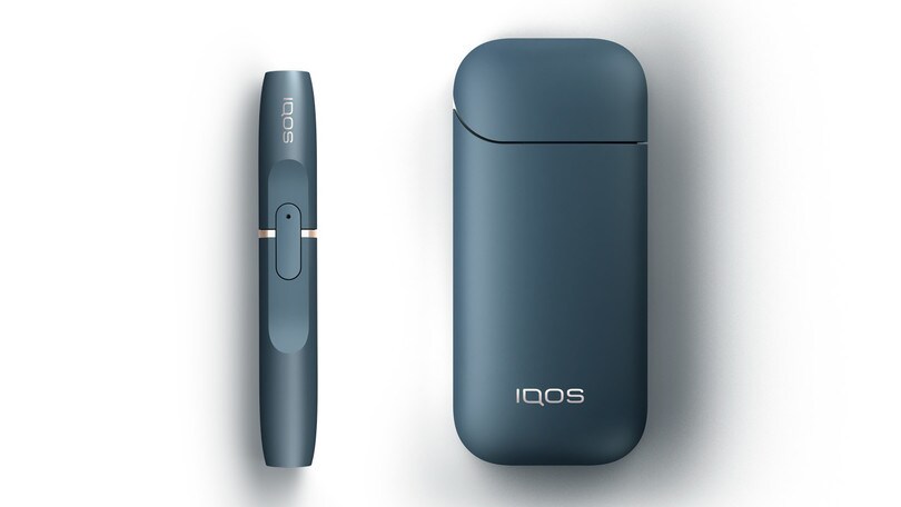 Fumo in auto, l'alternativa Iqos per non svalutare la macchina