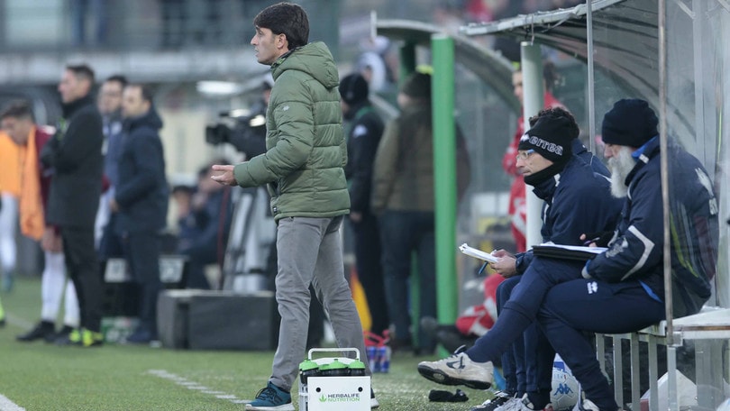 Serie B Pro Vercelli, il tecnico Grassadonia è stato esonerato