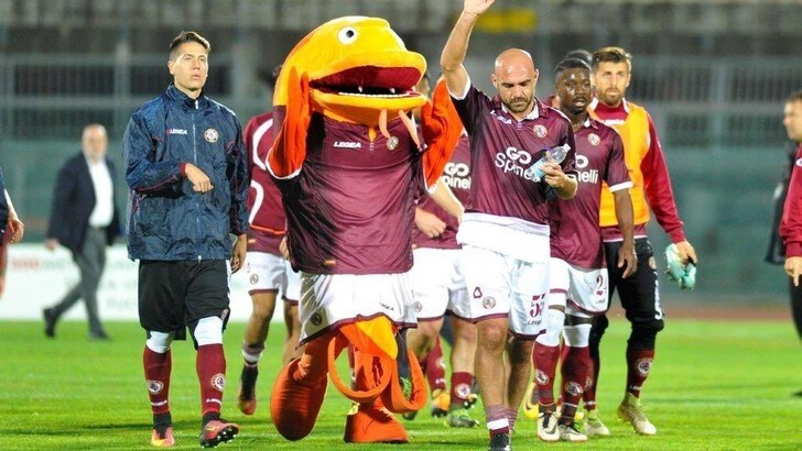 Serie C, Livorno-Piacenza 2-2: doppietta Maiorino