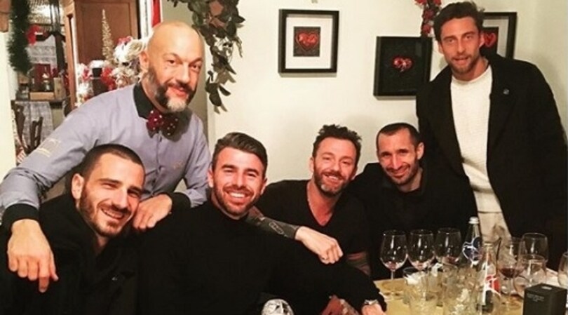 Bonucci, cena con gli juventini dopo Verona: i tifosi del Milan si infuriano