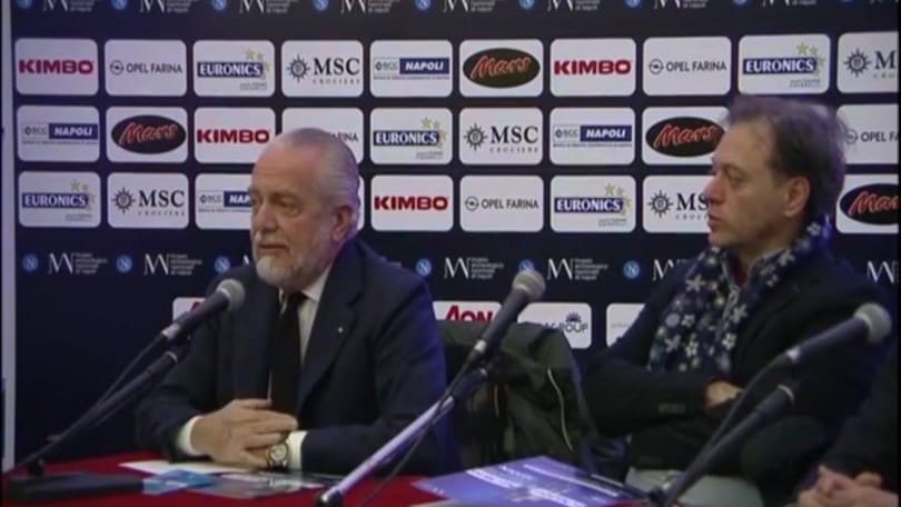 De Laurentiis: "Stufo della cazz.. 'chi compri'"