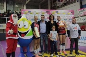 Volley: A2 Femminile, a Mondovì il Natale è solidale