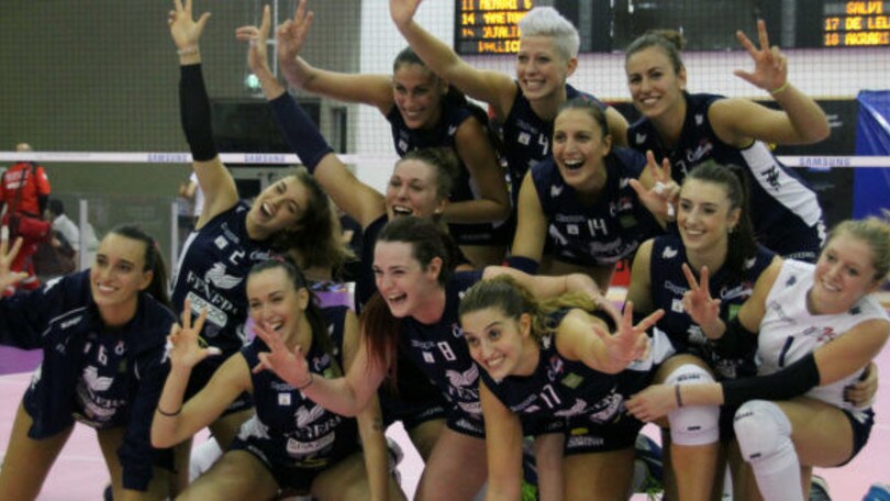 Volley: A2 Femminile, domani si gioca l' ultima di andata