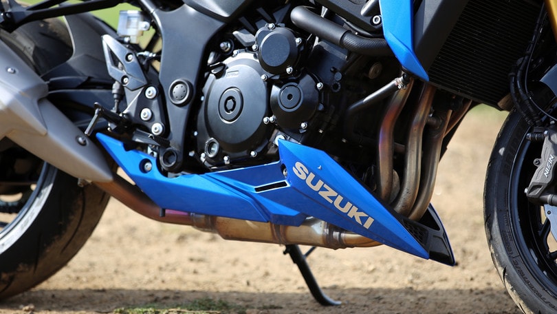 Suzuki GSX-S 750: la "Superbike" nuda