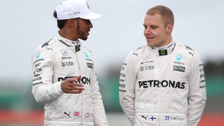 F1, Hamilton sulla Ferrari: «Mai una pressione così forte»