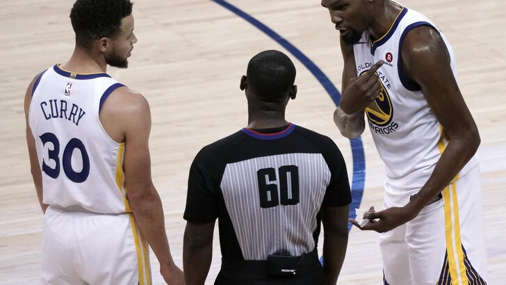 Durant gela Houston, la finale è Warriors-Cavaliers