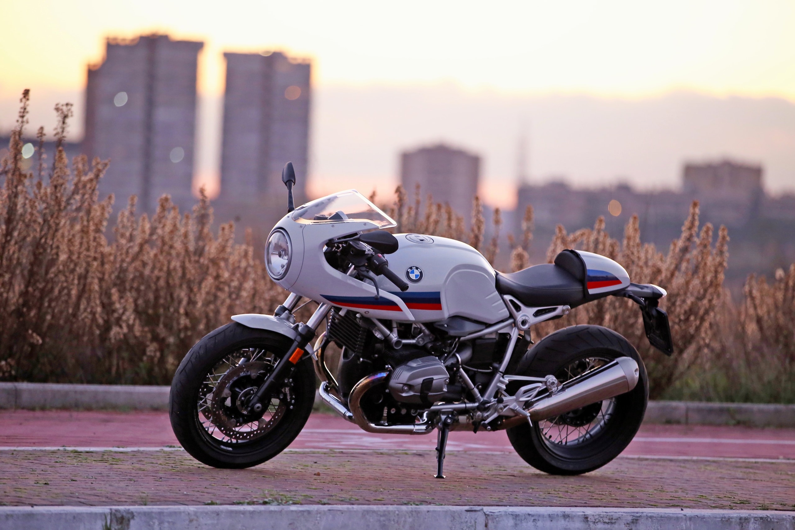 BMW R nineT Racer: la prova del mese