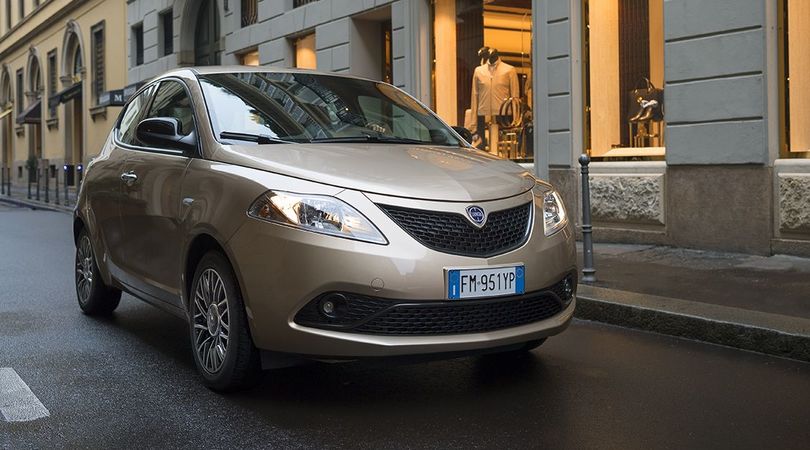 Lancia Ypsilon, nuova tripletta per rimanere in vetta