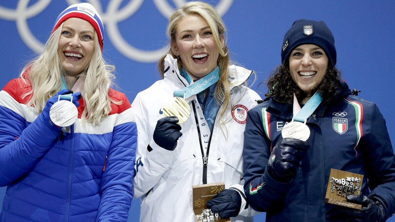Olimpiadi invernali, Brignone show: che gioia sul podio!