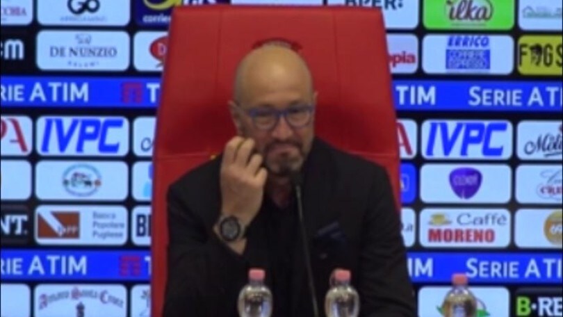 Zenga: "Pagato due situazioni nel 2° tempo"
