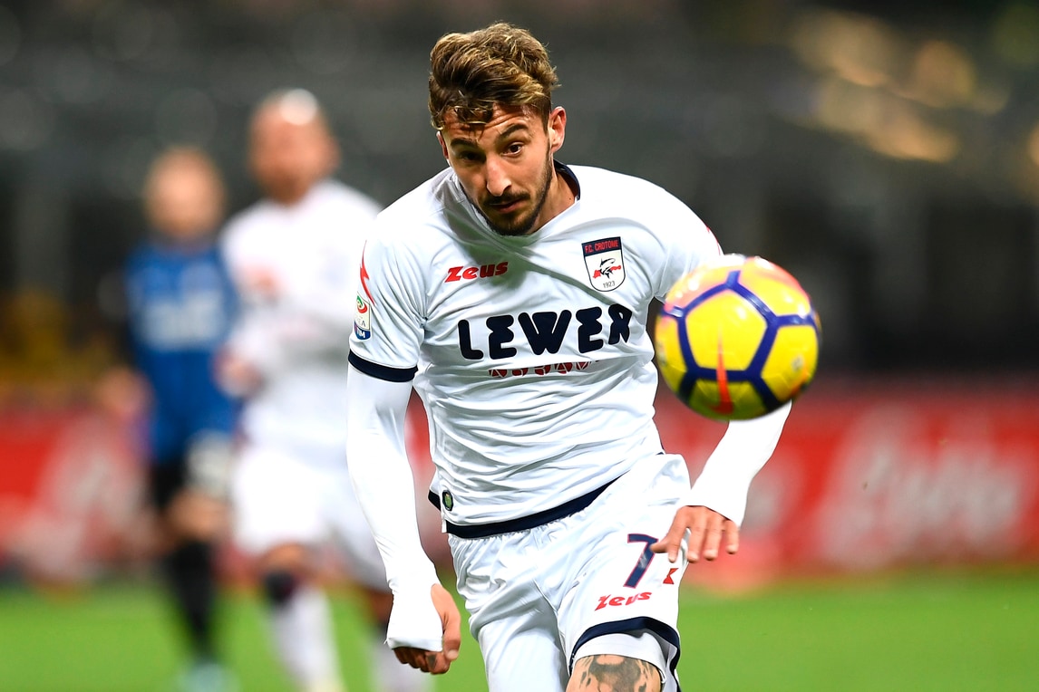 Serie A Crotone, Ceccherini: «In ritiro per trovare la giusta concentrazione»