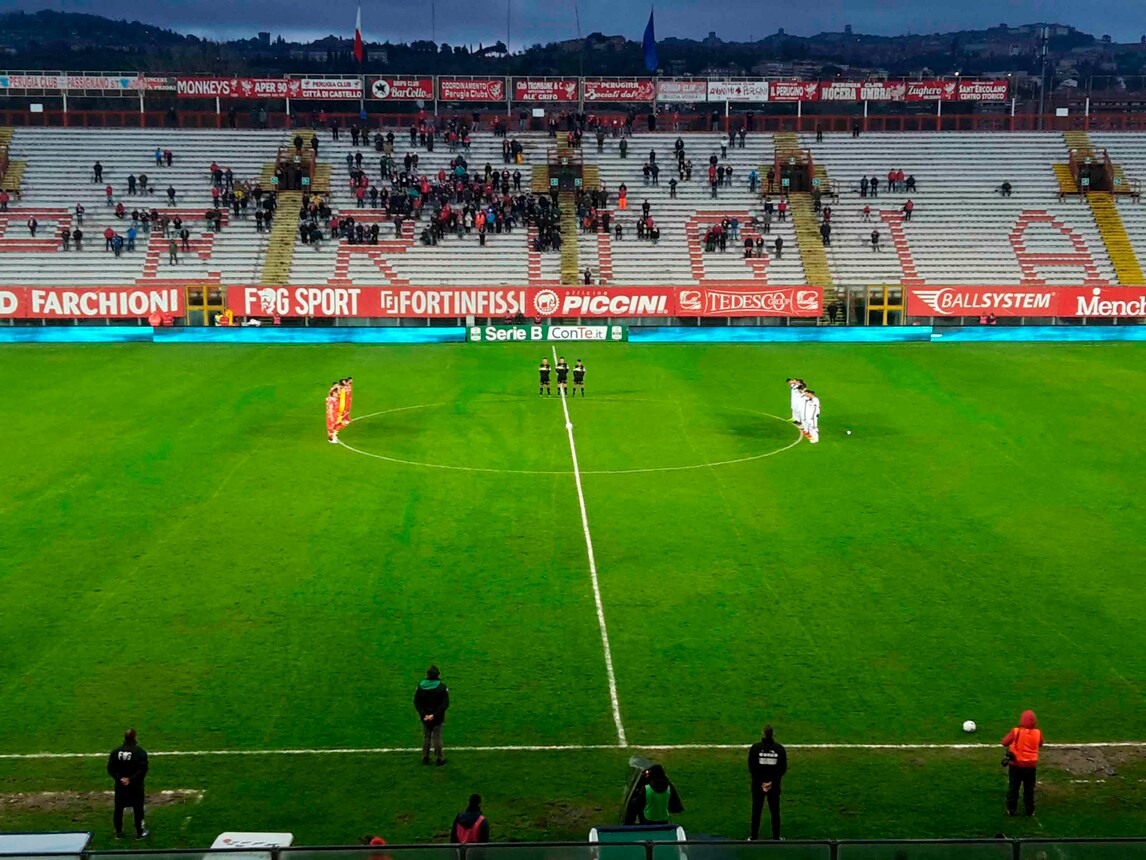 Serie B Perugia, durante la gara col Brescia svaligiato lo spogliatoio