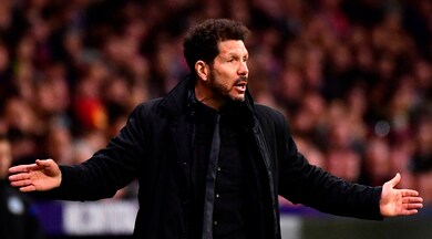 Liga, Real Sociedad-Atletico Madrid 3-0: Barcellona a +12