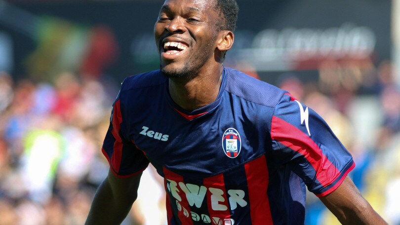 Serie A Crotone, Simy: «Massima attenzione al Sassuolo»