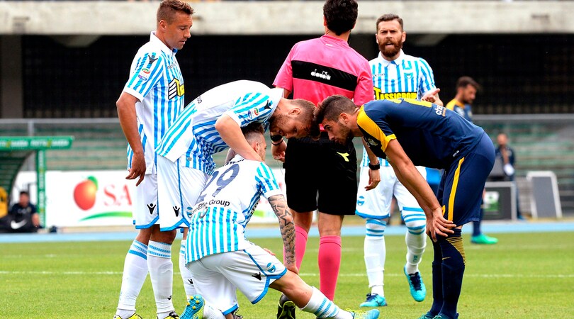 Spal, lesione di primo grado al legamento collaterale del ginocchio destro per Lazzari