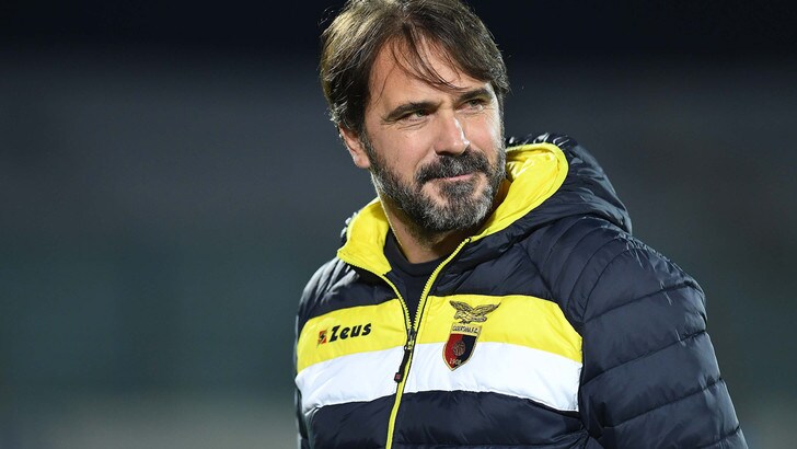 Serie C Casertana, separazione consensuale col tecnico D'Angelo