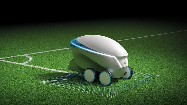 Pitch-R, il robot Nissan disegna i campi di calcio
