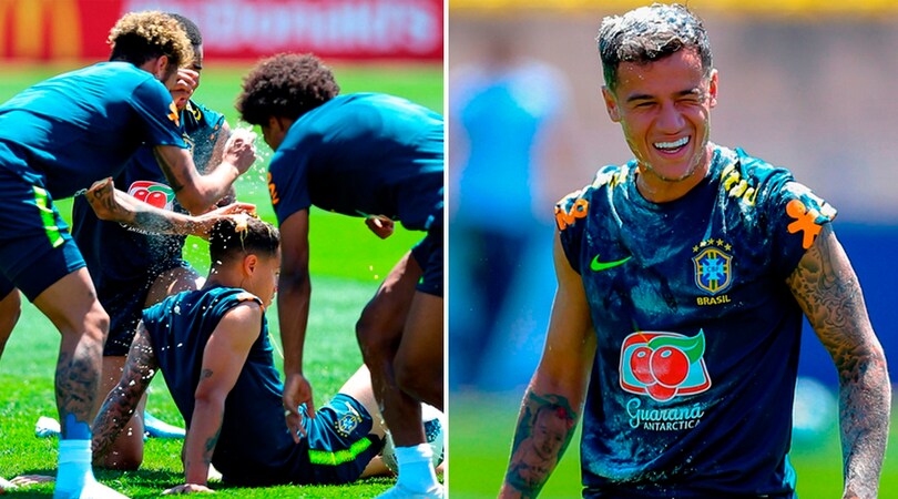 Uova e farina in testa: lo scherzo di Neymar a Coutinho è pazzesco!