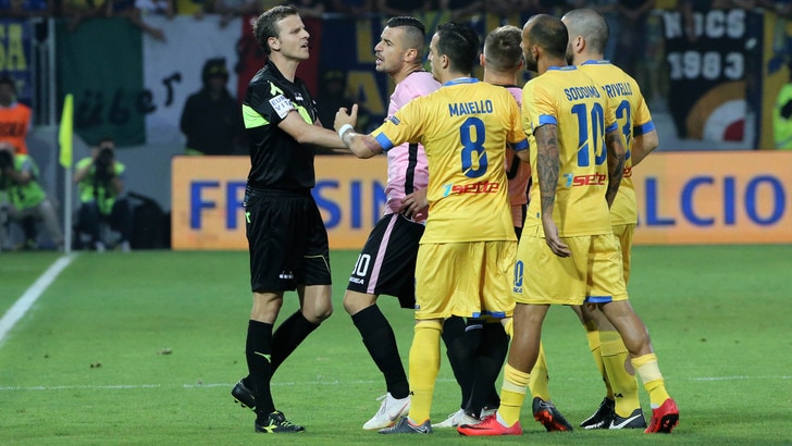 Arbitri, promossi nel Can di Serie A La Penna e Chiffi