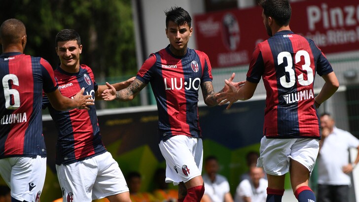 Serie A Bologna, test ok. Destro-Pulgar-Mbaye-Falcinelli: 4-0 al La Fiorita