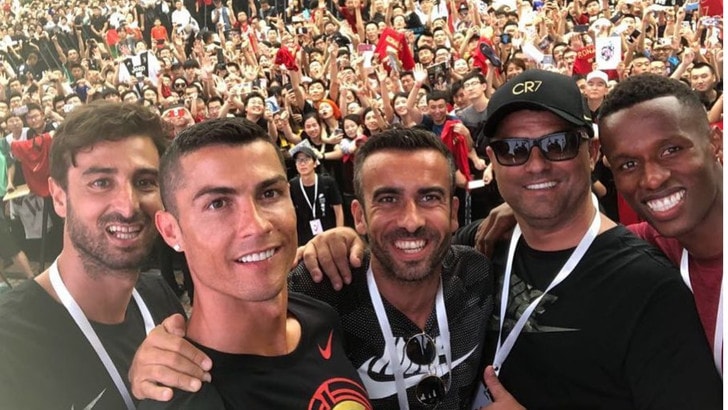 Cristiano Ronaldo saluta la Cina, conto alla rovescia per la Juventus