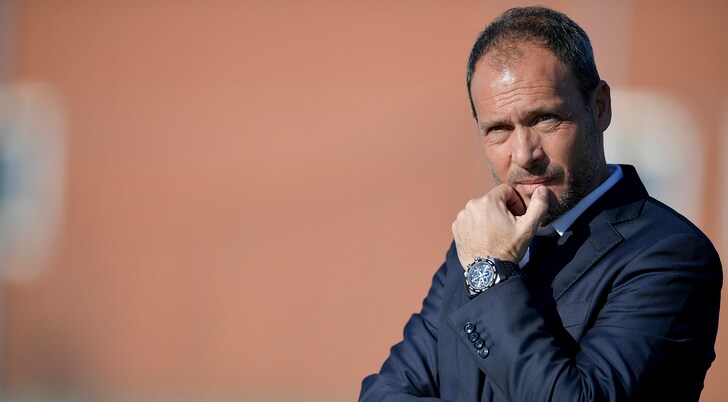 Juventus, strappato a PSG ed Atletico il baby rumeno