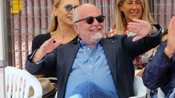 Napoli, De Laurentiis: «Diamo due mesi di tempo ad Ancelotti»