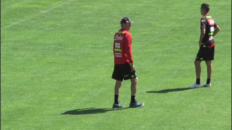 De Laurentiis ha chiesto Darmian, ma piacciono anche Arias ed Henrichs