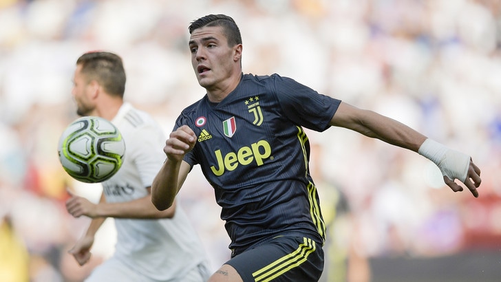 Calciomercato Juventus, ufficiale Favilli al Genoa