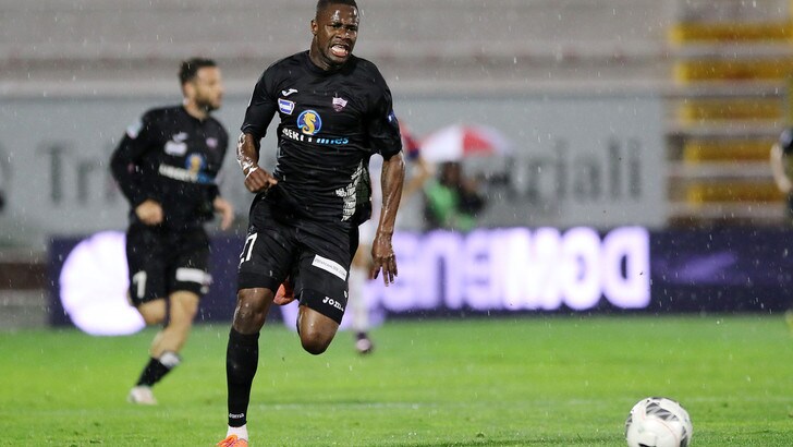 Calciomercato Salernitana, dal Chievo Jallow in prestito