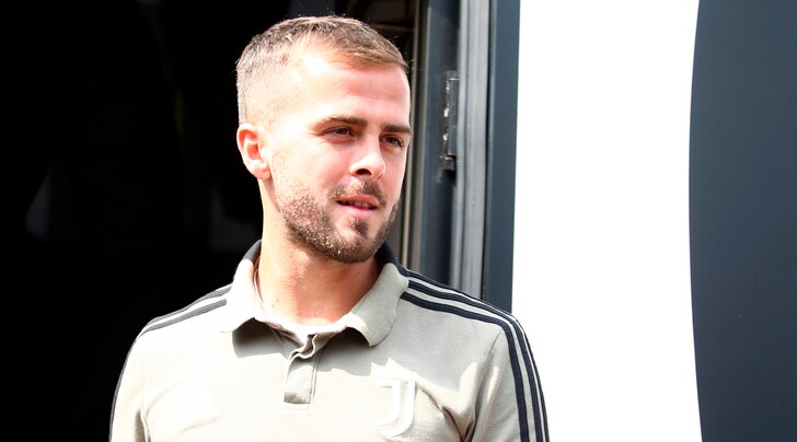 Juventus, Pjanic nell'albergo della Roma per un saluto ai vecchi compagni