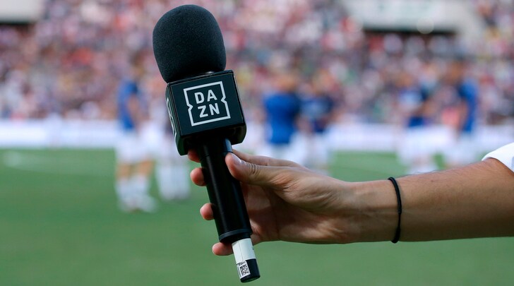 Dazn lo ammette: ci sono dei problemi