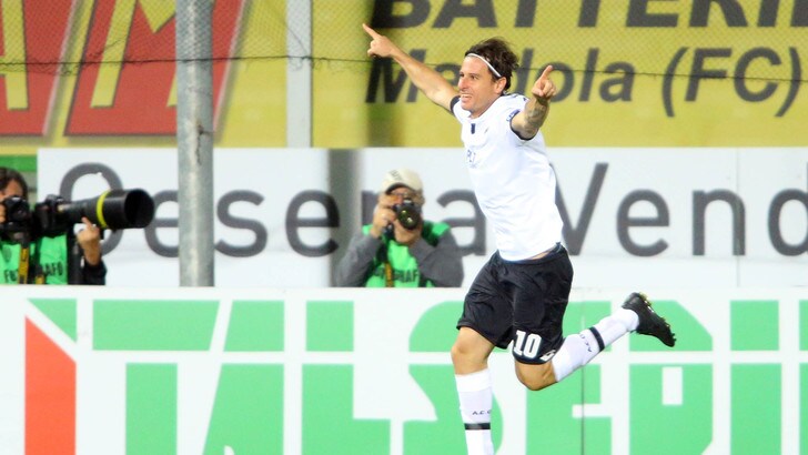 Calciomercato Novara, ufficiale: ha firmato Cacia