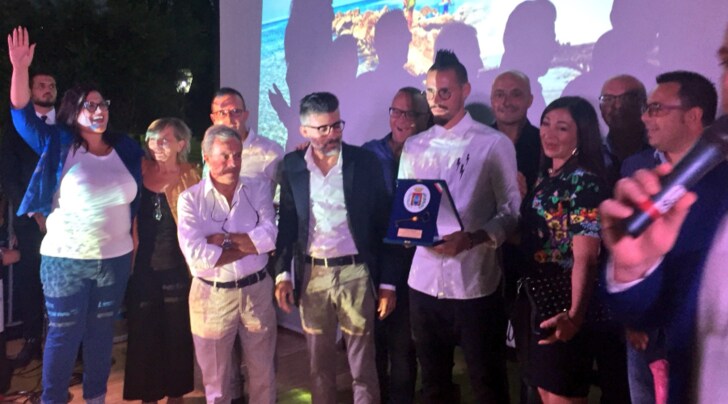 Sorpresa per Hamsik: targa dai tifosi juventini