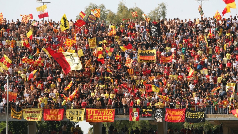 Serie B Lecce, depositata la fideiussione bancaria