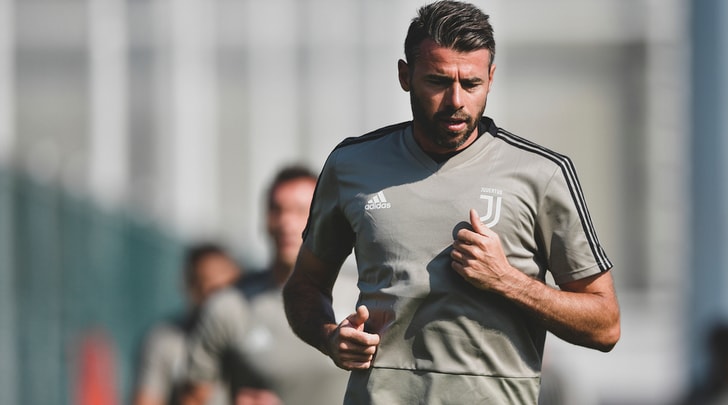 Juventus, esami per Barzagli: escluse lesioni gravi al polpaccio