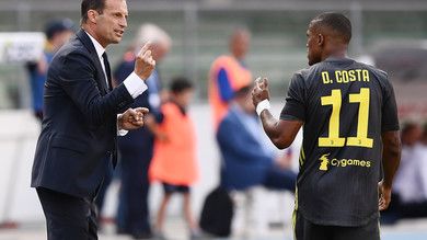 Juventus, niente ricorso per le 4 giornate a Douglas Costa