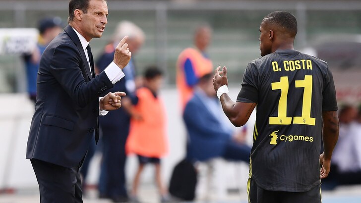 Juventus, niente ricorso per le 4 giornate a Douglas Costa