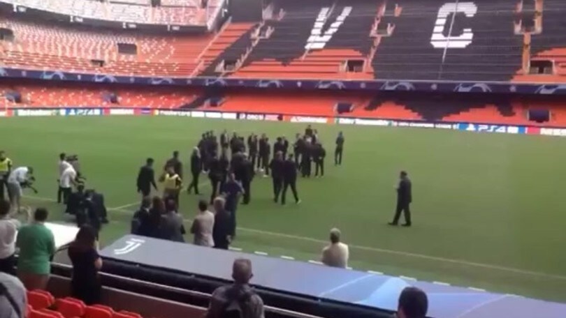 Juventus, passeggiata al Mestalla